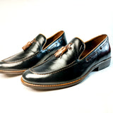 Chaussure classic Noir à pompon